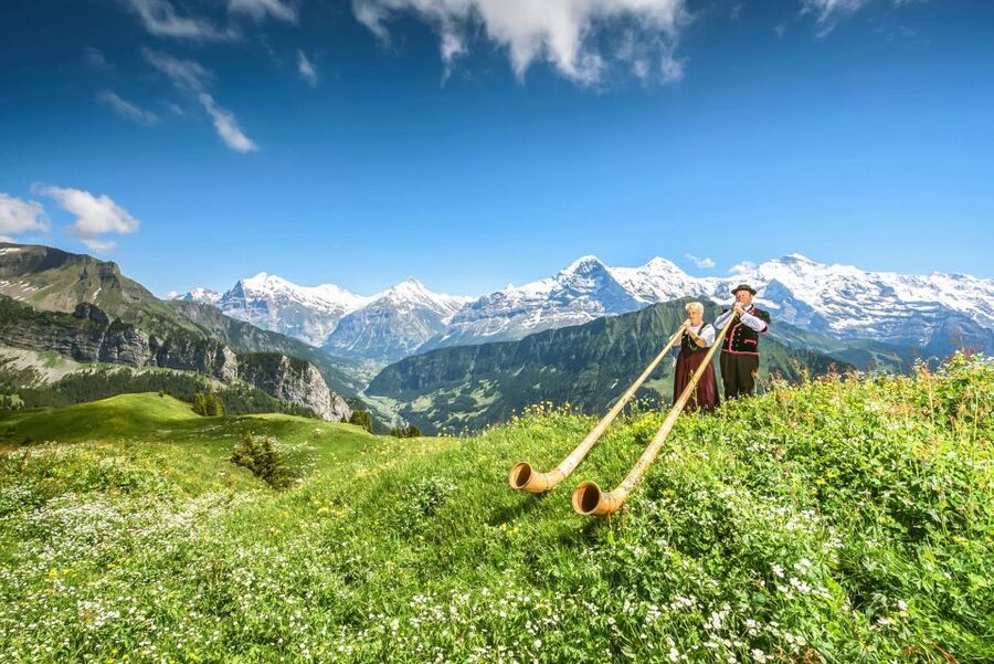 From Zurich: Day Trip to Jungfrau and Interlaken - The Route: Zurich to Interlaken, Then Grindelwald and the Train Up