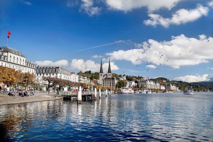 From Zurich: Day Trip to Lucerne with Optional Yacht Cruise - Who this Zurich to Lucerne day trip fits best