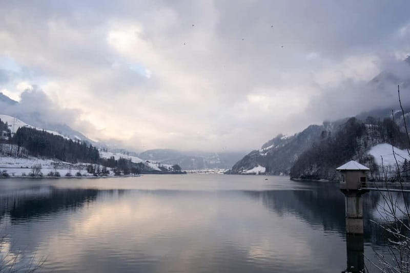 From Zurich: Grindelwald, Lauterbrunnen & Interlaken Tour - Giessbach Waterfalls: Guided Time That Actually Helps