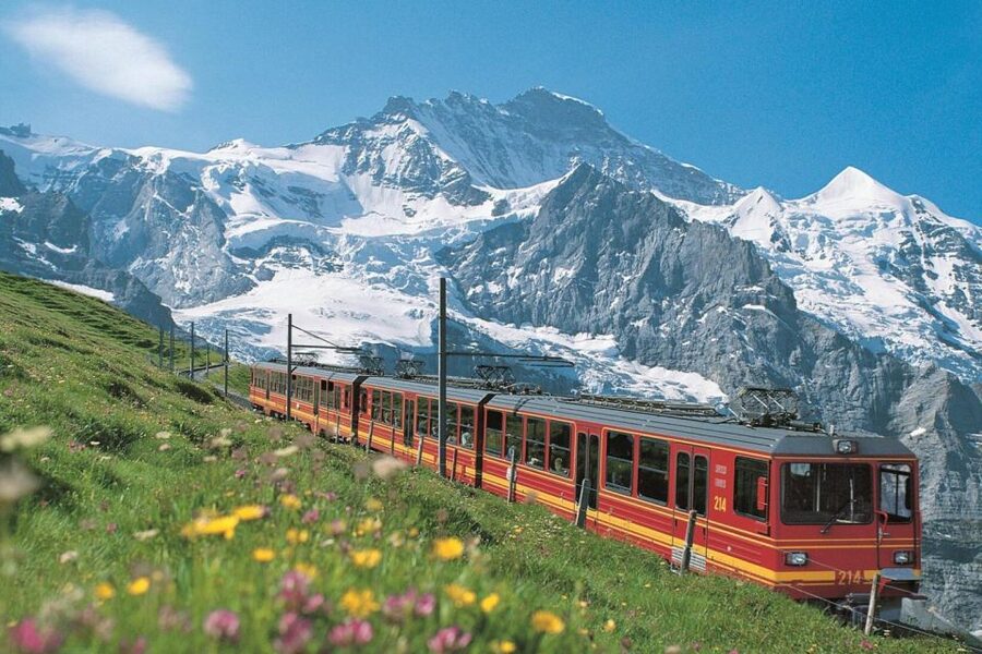 From Zurich: Jungfraujoch Guided Day Tour with Cogway Train - Zurich to Jungfraujoch: Getting There Starts at Sihlquai