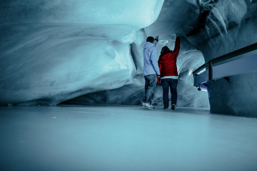 From Zurich: Lucerne, Engelberg and Titlis Day Tour - Titlis Cliff Walk, short walk, big nerves