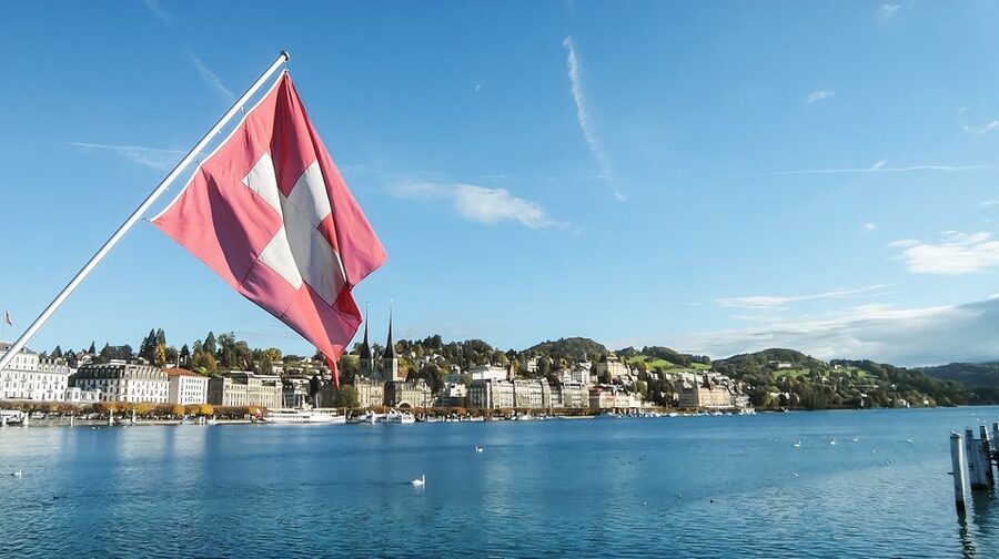 From Zurich: Lucerne & Mount Pilatus Day Tour - Lake Lucerne boat cruise back to Lucerne, your calm ending
