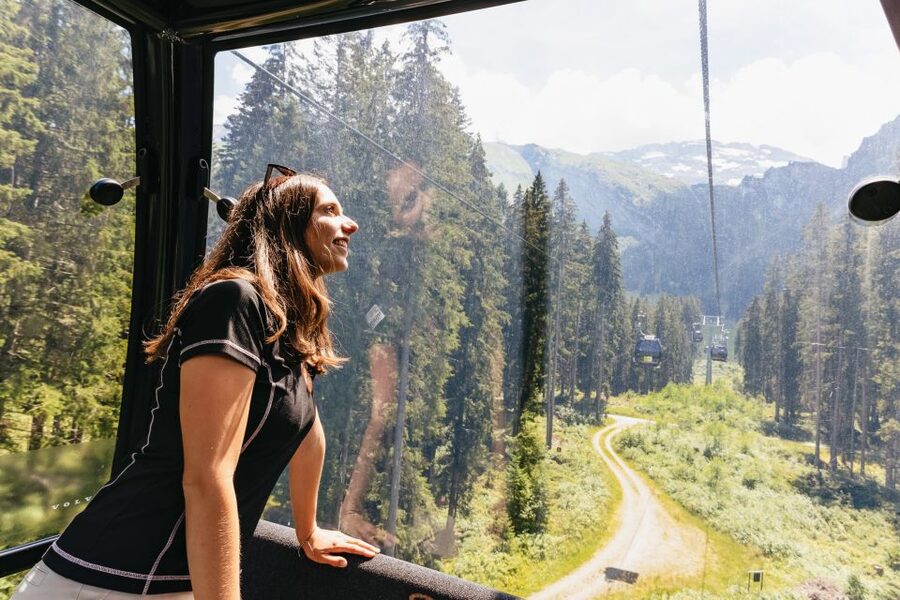 From Zurich: Mount Titlis with Ice Flyer & Lucerne Day Tour - From Zurich to Lucerne: the lake drive that sets the mood