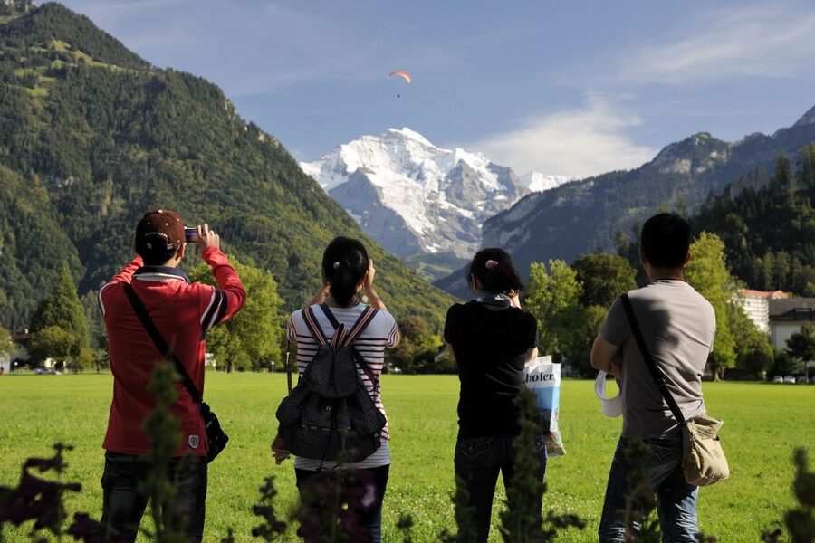 From Zurich or Lucerne: 2-Day Jungfraujoch Tour - What you do with that overnight matters