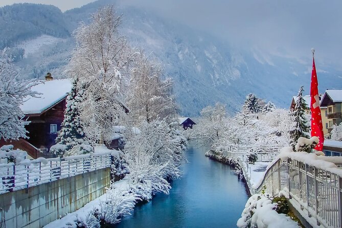 From Zurich: Premium Panoramic Train, Lucerne & Interlaken Alps - Zurich HB Start: Getting on Track Fast