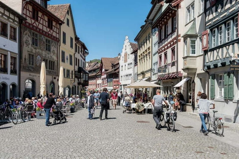 From Zurich: Stein am Rhein and Rhine Falls - What the 5-hour format really means for you