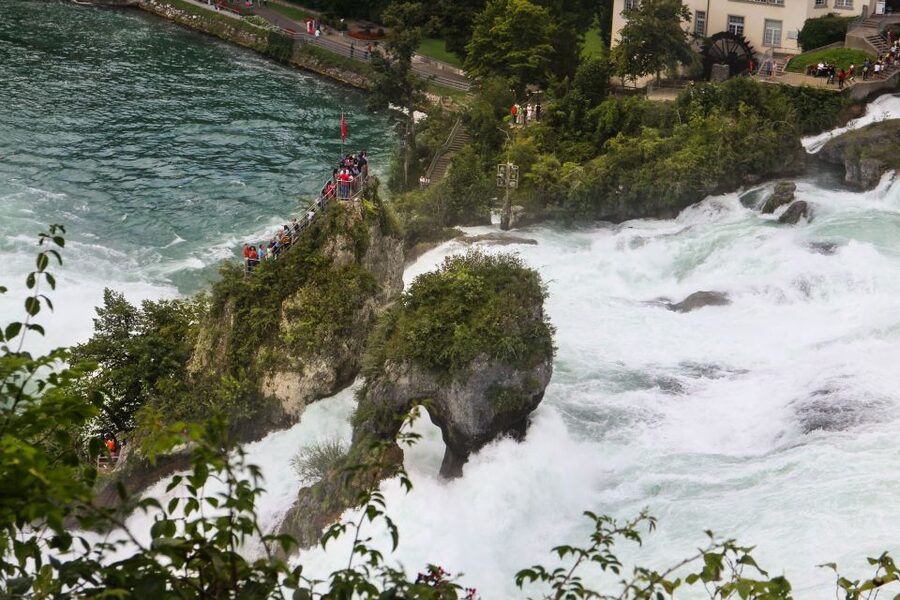 From Zurich to The Rhine Falls - Who should book this Rhine Falls and Schaffhausen trip