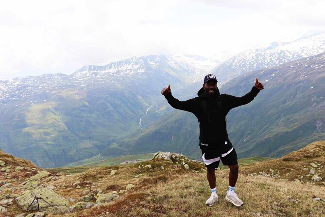 Full-Day Hiking Swiss Alps and Lake swim with Pick-up - Pickup and Timing: Shared Minivan vs Private Tour