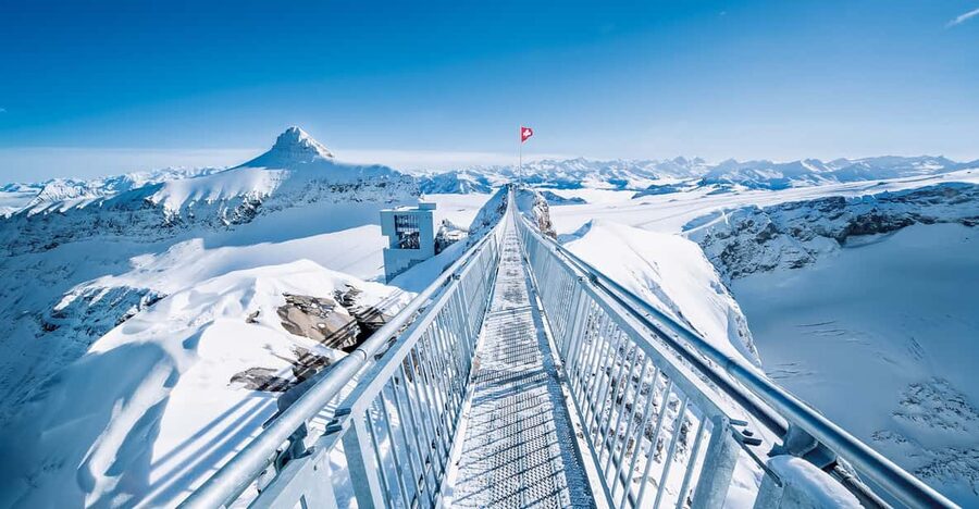 Full-Day Trip to Riviera Col du Pillon & Glacier 3000 - Montreux free time, using the afternoon to reset