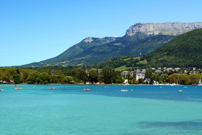 Geneva and Annecy Tour With Optional Lake Geneva Cruise - Palais de l’Ile and Château d’Annecy, Two Stops That Explain the View