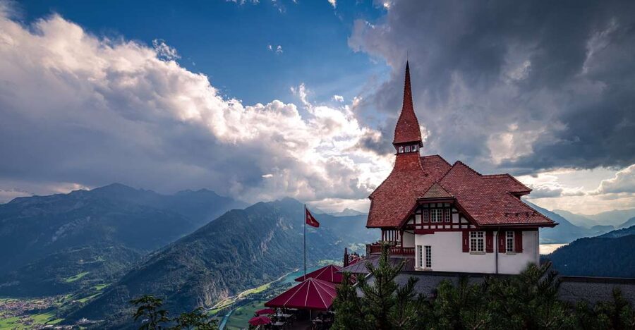Geneva: Interlaken Day Trip & Visit to Harder Kulm Viewpoint - Key things to know before you go