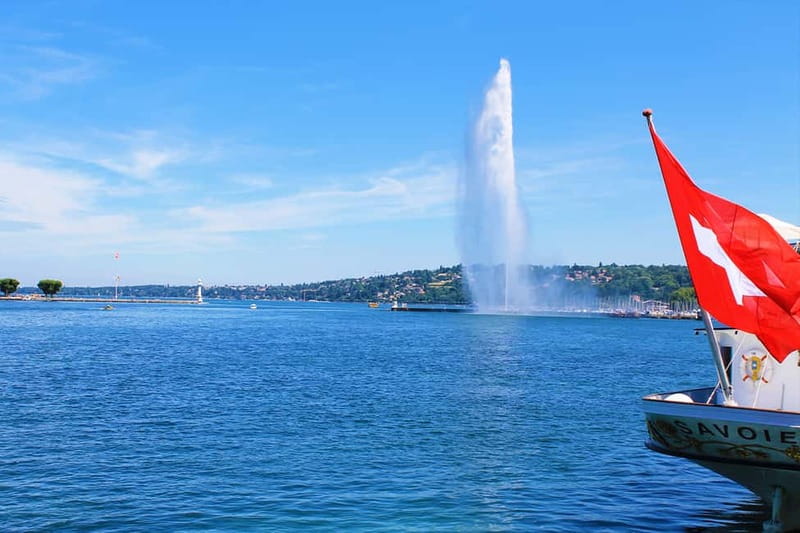 Geneva: Open-Top Sightseeing Bus Tour - Flower Clock and watchmaking symbolism, plus the garden angle
