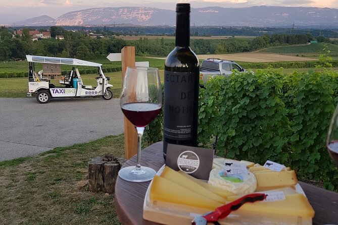 Geneva Panoramic & Tasting Vineyards Tour in an Tuk Tuk - FAQ