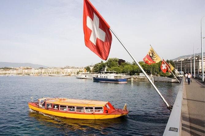Geneva Scavenger Hunt and Highlights Self Guided Audio Tour - Cathedrale Saint Pierre and MAH: learning the Old Town by listening