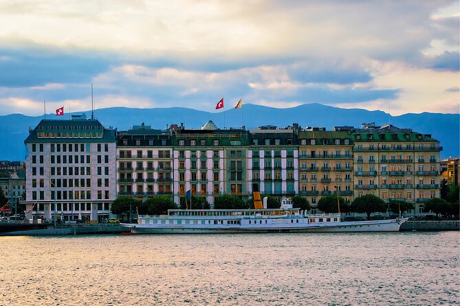 Geneva Scavenger Hunt and Highlights Self Guided Audio Tour - Should you book this Geneva scavenger hunt?