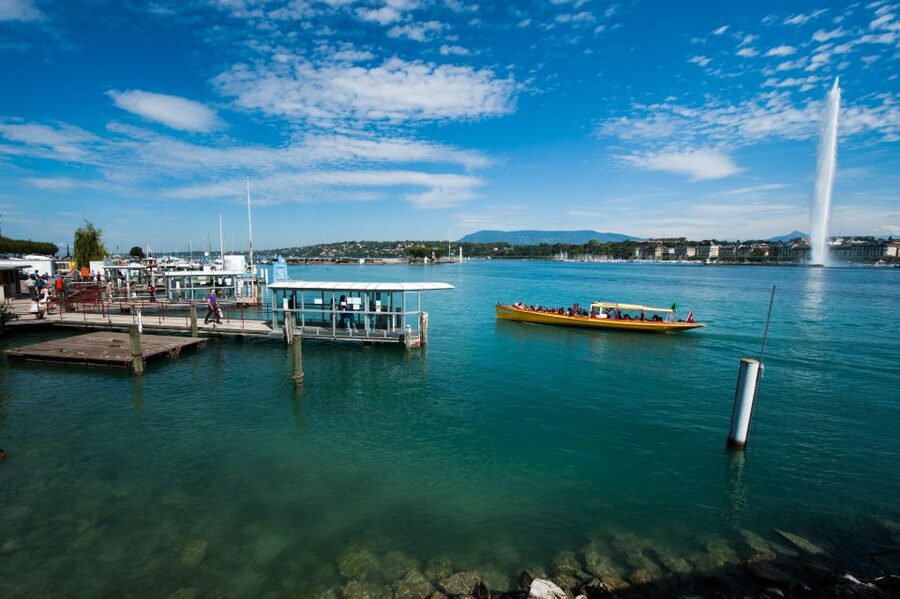Geneva: Scenic Lake Cruise with Snacks and Wine - The Big Sights You Glide Past From the Water