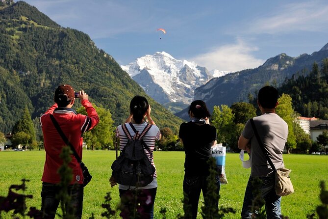 Grindelwald, Interlaken and Lauterbrunnen Day Trip from Lucerne - How the guide adds value without controlling your whole day