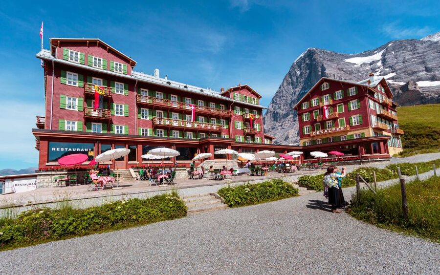 Grindelwald -Scheidegg-Lauterbrunnen Small Group Day Trip - From Interlaken Ost to Grindelwald: start with the right rhythm