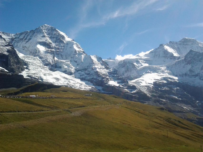 Grindelwald -Scheidegg-Lauterbrunnen Small Group Day Trip - The guide factor: why Christoph and Dominico show up in praise