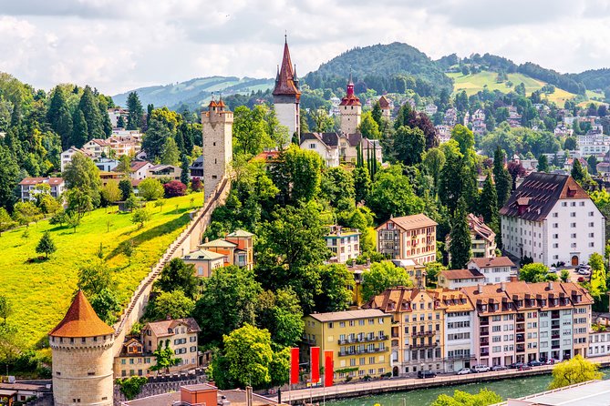 Guided Daytrip to Mount Pilatus and Lucerne from Zurich - The cogwheel train: the steep Swiss experience you can’t fake