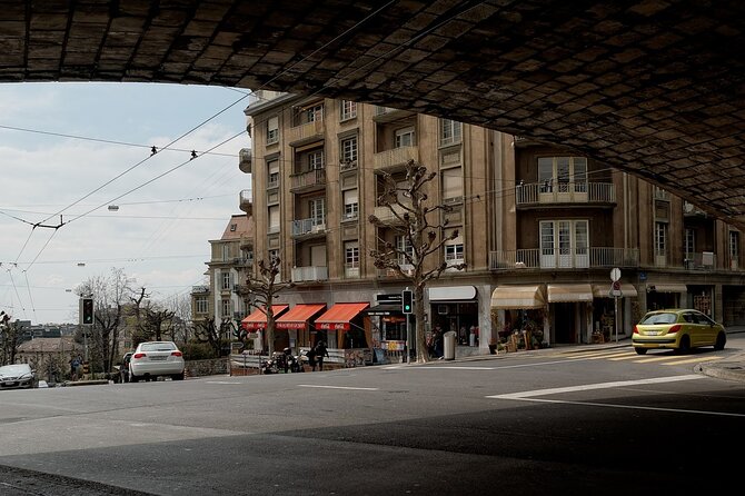Guided Walking Tour in Lausanne - Tour snapshot: price, timing, and the small-group advantage