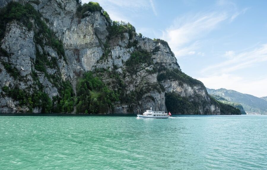 Ingenbohl: Roundtrip Lake Uri Cruise from Brunnen to Flüelen - The Sights on the Water: Rütli Meadow and Tell’s Chapel