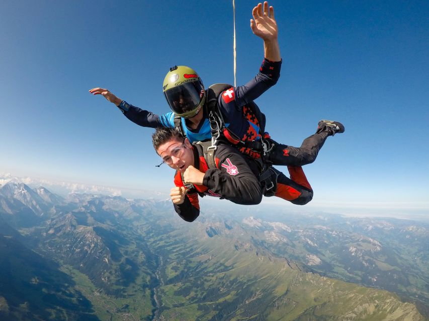 Interlaken: Airplane Skydiving over the Swiss Alps - The 15-Minute Scenic Flight Over Interlaken’s Lakes and the Big Peaks