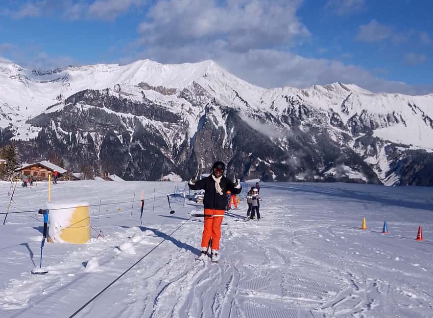 Interlaken: All-inclusive Half-day Ski Taster for beginners - Gear and clothing that remove the shopping list