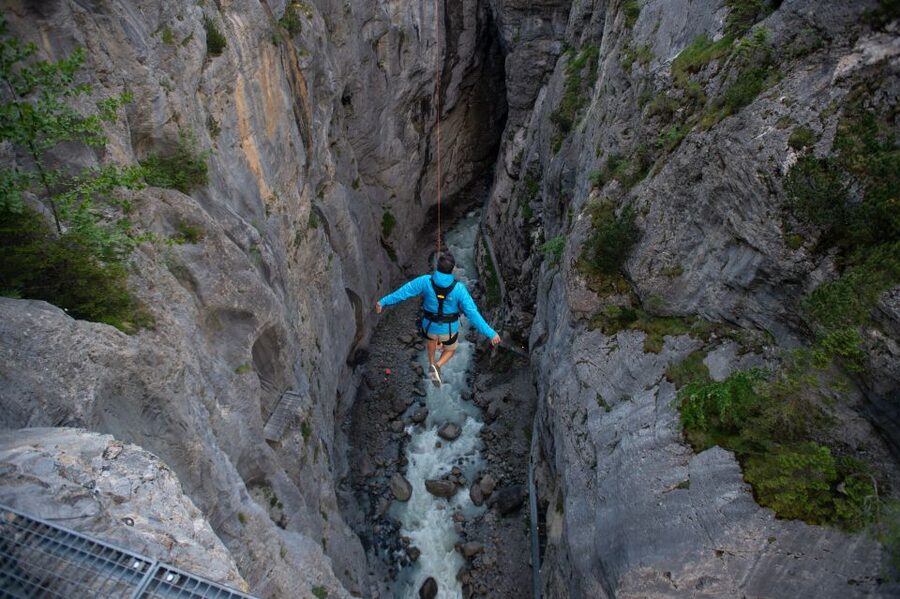 Interlaken: Canyon Swing in Grindelwald - From meeting area to harness: how the day starts (and why it matters)
