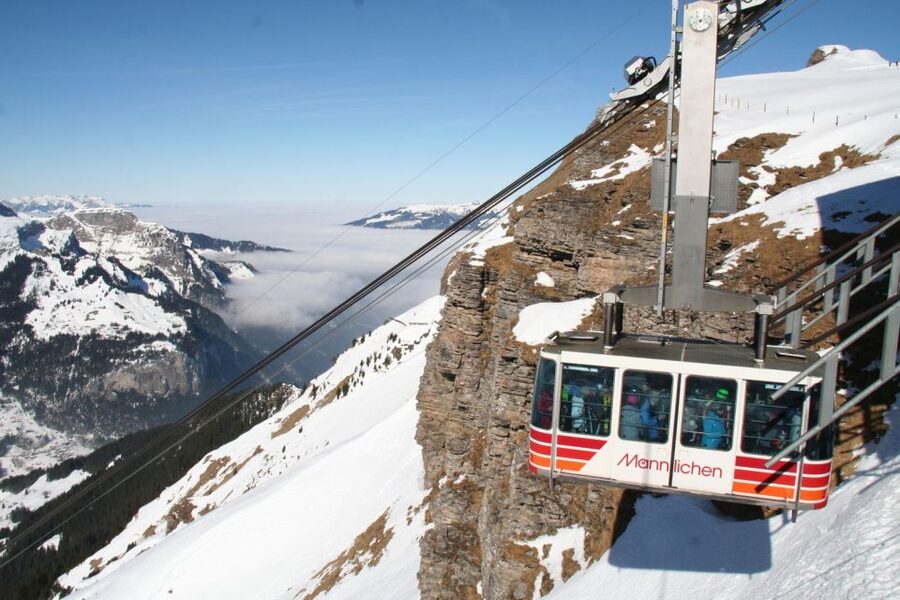 Interlaken: Highlights Tour with a Local by Private Car - A Private Car Makes the Interlaken Region Feel Smaller