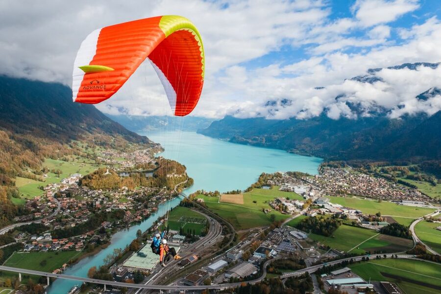 Interlaken: Tandem Paragliding Flight - The Big Idea: Why Interlaken Paragliding Feels So Special