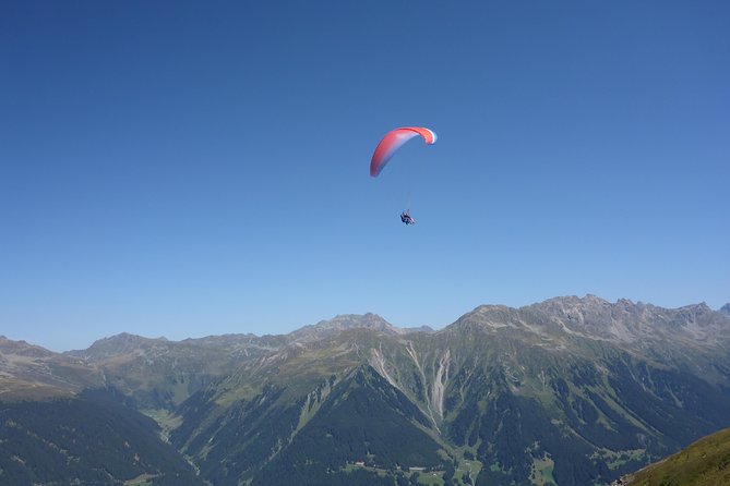 Klosters Tandem Paragliding Flight from Gotschna - Should you book the Klosters tandem from Gotschna?