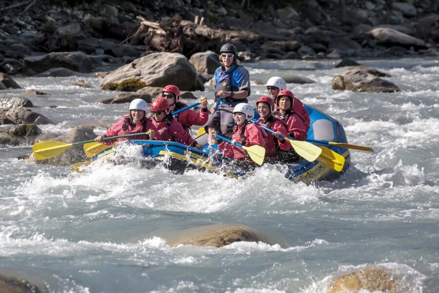 Laax, Flims, Ilanz: Vorderrhein Rafting (half day) - Safety First, With ISO 21101 in the Background