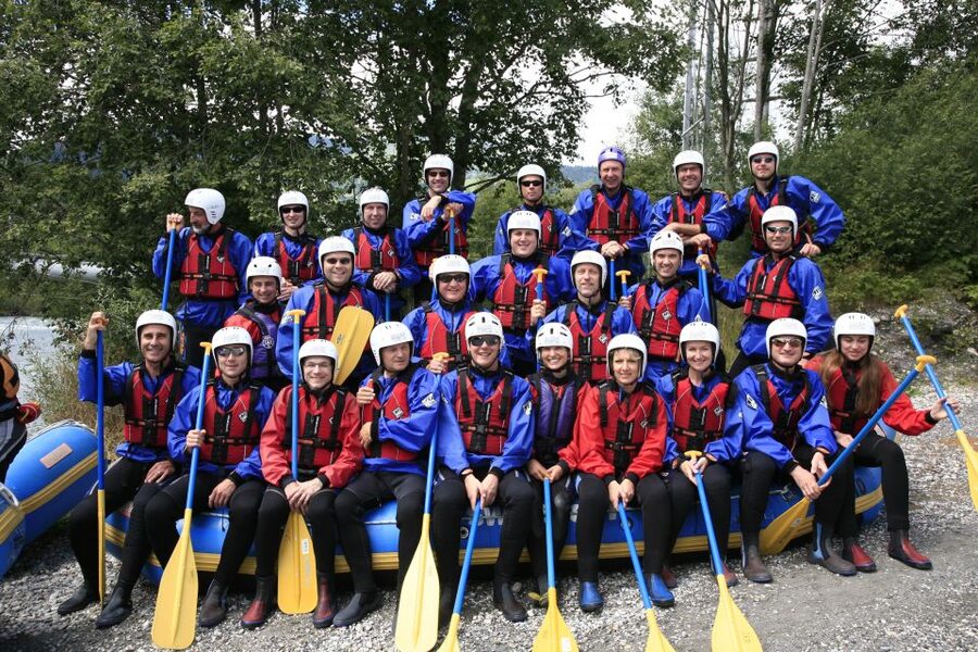 Laax, Flims, Ilanz: Vorderrhein Rafting (half day) - Reichenau-Tamins Ending: Changing Rooms and Apero Nibbles