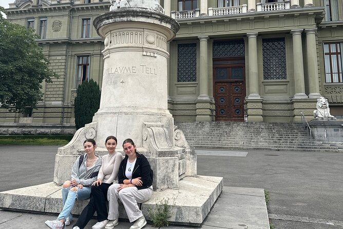 Lausanne (City Center) Scavenger Hunt and Sights Self-Guided Tour - Landmarks you’ll chase, Cathedral Square and Bel Air Tower included