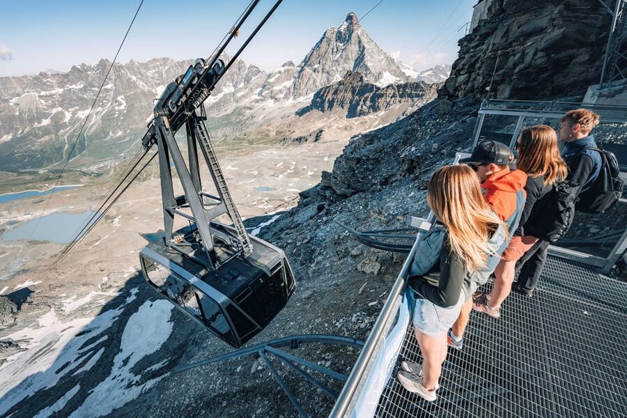 Lausanne: Day Tour to Zermatt, Matterhorn & Glacier Paradise - Taesch to Zermatt by electric shuttle, and why it’s more than a detail