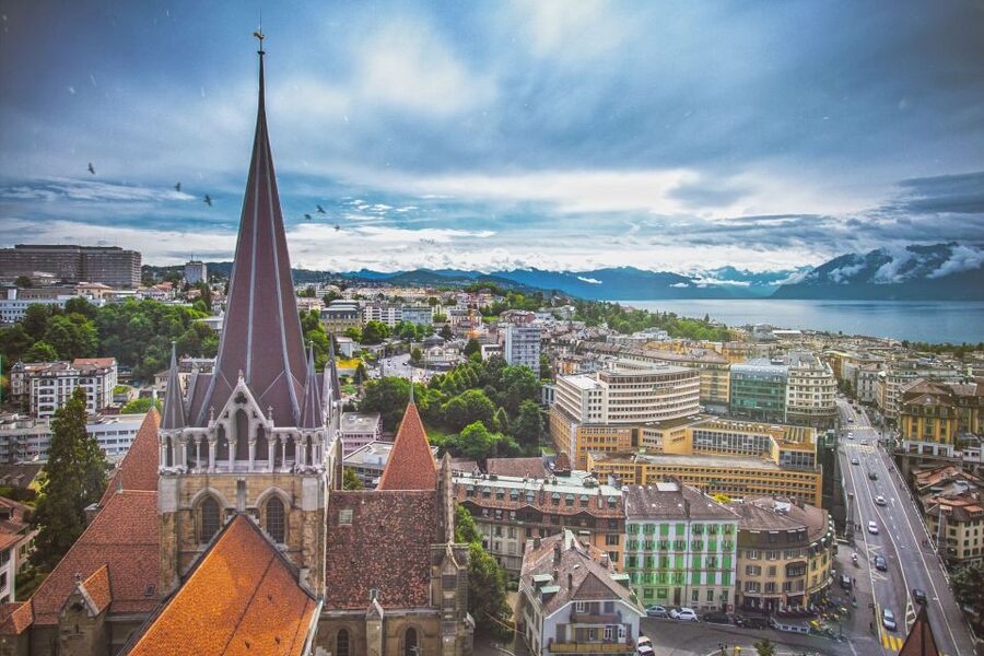 Lausanne: Private custom tour with a local guide - Key things to look for in Lausanne