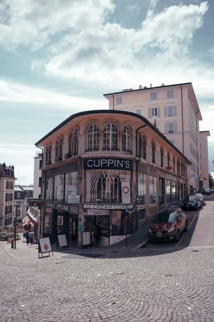 Lausanne: Walking Tour with Chocolate Tastings & Metro - Meeting at Palais de Rumine, Riponne Square, and the Easy Transit Start