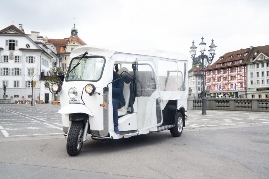 Lucerne: eTukTuk City Tour - The Comfort Factor: Warmth, Privacy, and a Ride That Keeps Your Energy for Later