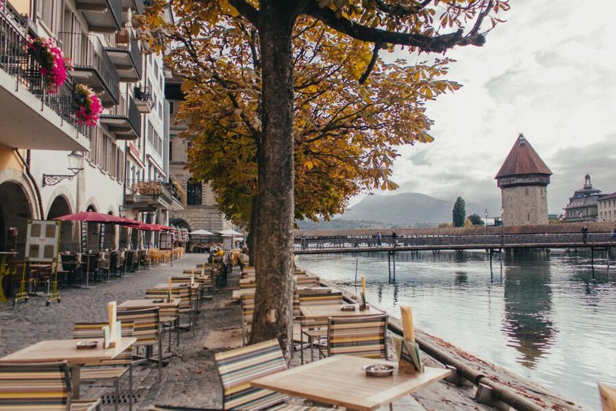 Lucerne: Guided Walking Tour with an Official Guide - Price and value: what $32 buys you in Lucerne