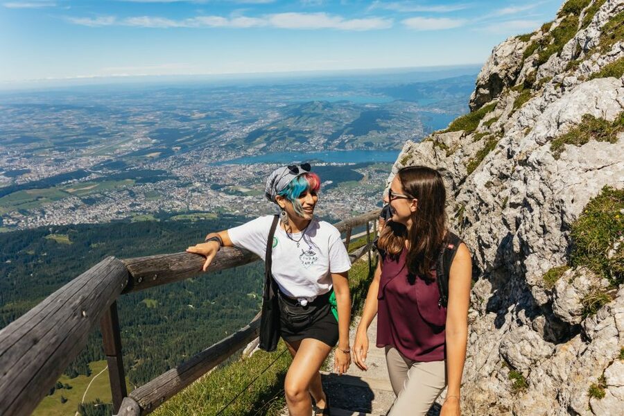 Lucerne: Mt. Pilatus Cable Car, Cogwheel Train & Lake Cruise - Guide Energy and Real-World Tips That Show Up in Reviews