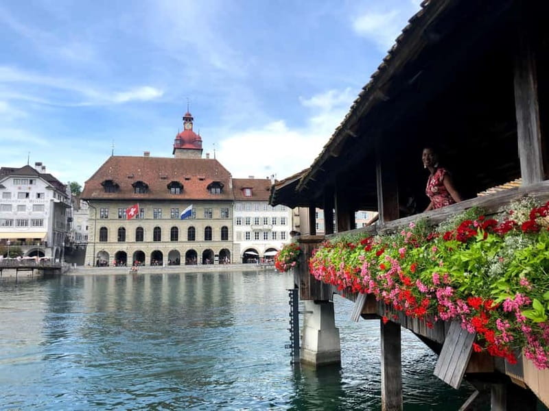 Lucerne: Private Chocolate and Cheese Tasting Walking Tour - Lucerne plus food tastings: a smart pairing