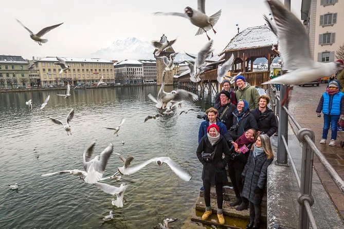 Lucerne Private Walking Tour with a castle visit! - Lion Monument and Lake Lucerne: Two Ways to Feel Central Switzerland