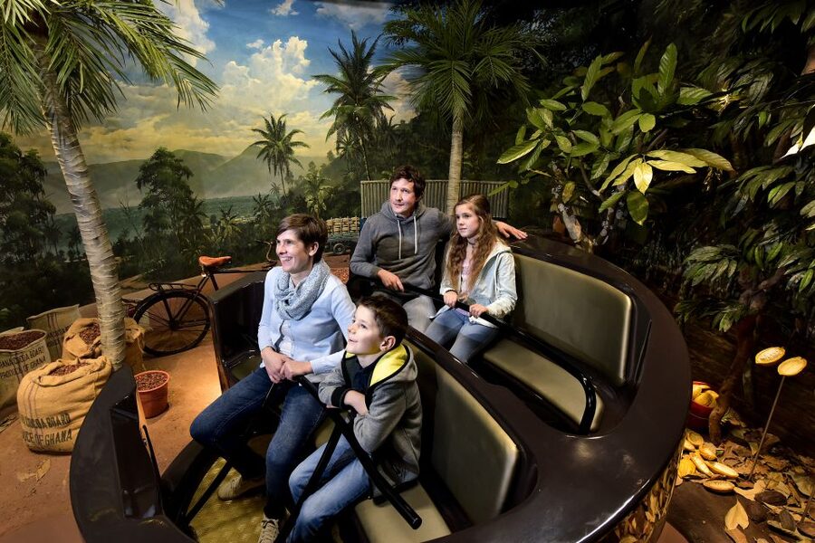 Lucerne: Swiss Chocolate Adventure Experience - Who this experience suits best, and who should adjust expectations