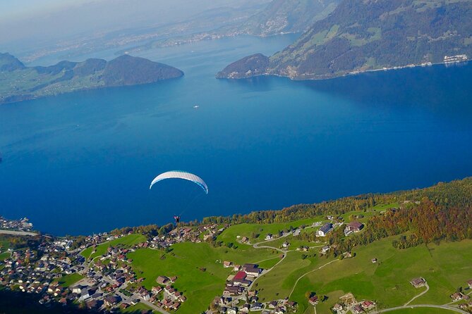 Luzern / Lucerne Professional Paragliding Tandem Flights - Key moments that make this tandem flight worth your time