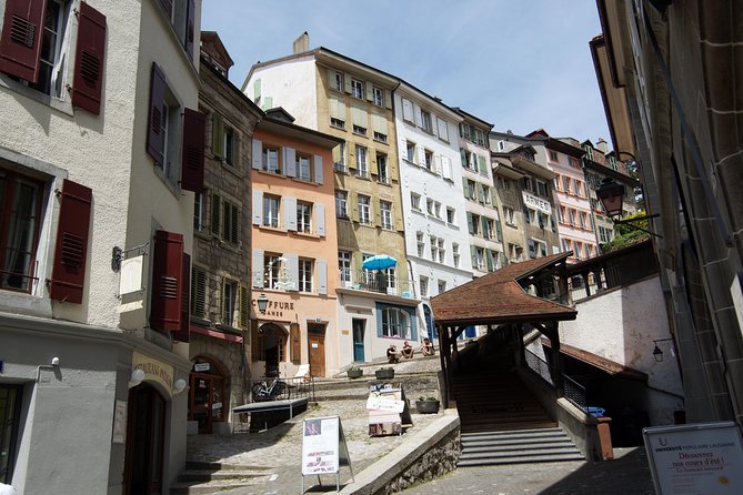 Medieval Lausanne: A Self-Guided Audio Tour - What makes a self-guided medieval Lausanne audio tour work