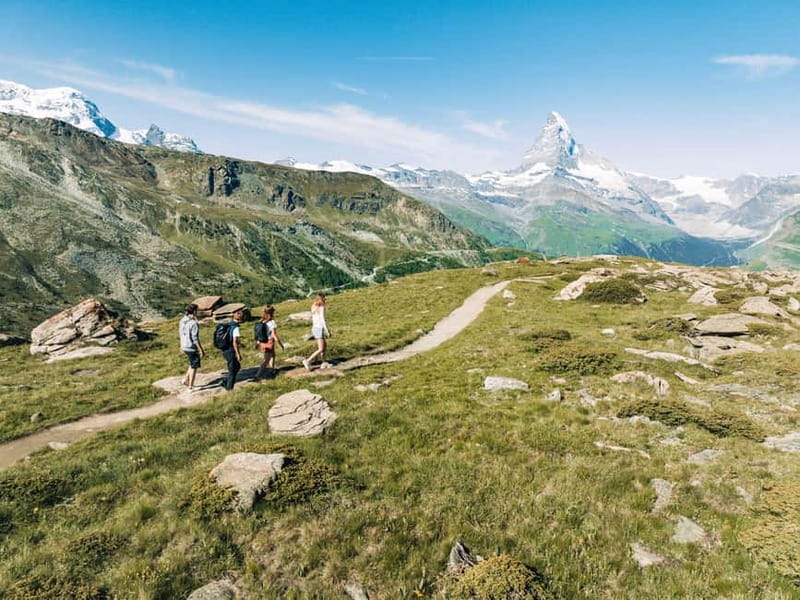 Montreux: Day Tour to Zermatt Matterhorn & Glacier Paradise - Quick reality check on logistics: meeting point and getting there on time