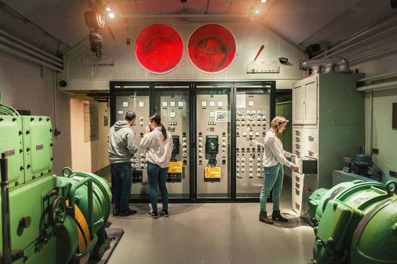 Montreux: Entrance Ticket to Fort De Chillon - Inside the 2,125 m² fortress: how to pace your visit