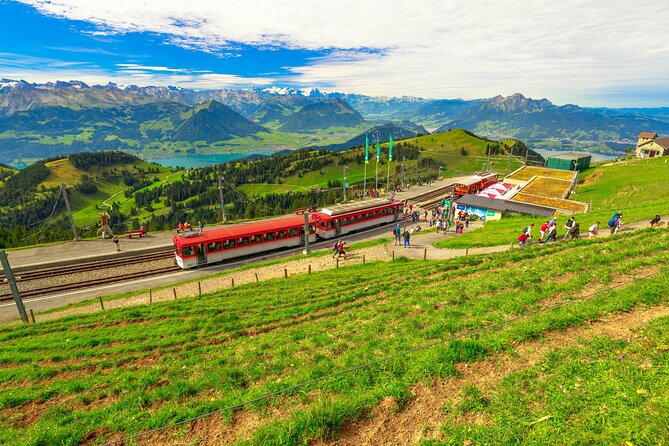 Mount Rigi: A Scenic Day Trip to the Queen of the Mountains - Rigi Kulm to Staffel: lunch with mountain air