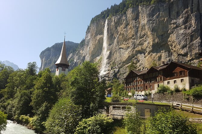 Mountain Majesty: Small Group Tour to Lauterbrunnen and Mürren - Lauterbrunnen and Mürren: why this route feels special